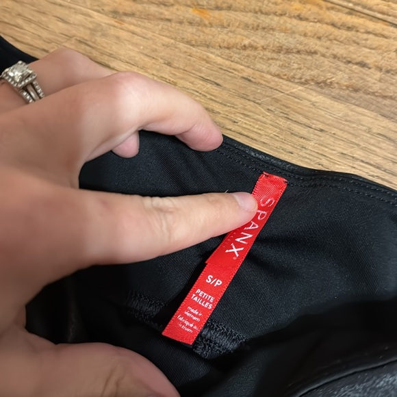 SPANX Leggings for Women Faux Leather Leggings - Picture 6 of 7